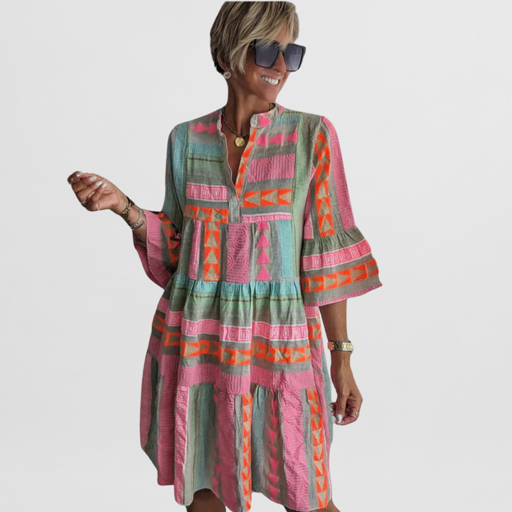 Boho-Sommerkleid Damen – Stufige Struktur mit farbigem geometrischem Muster