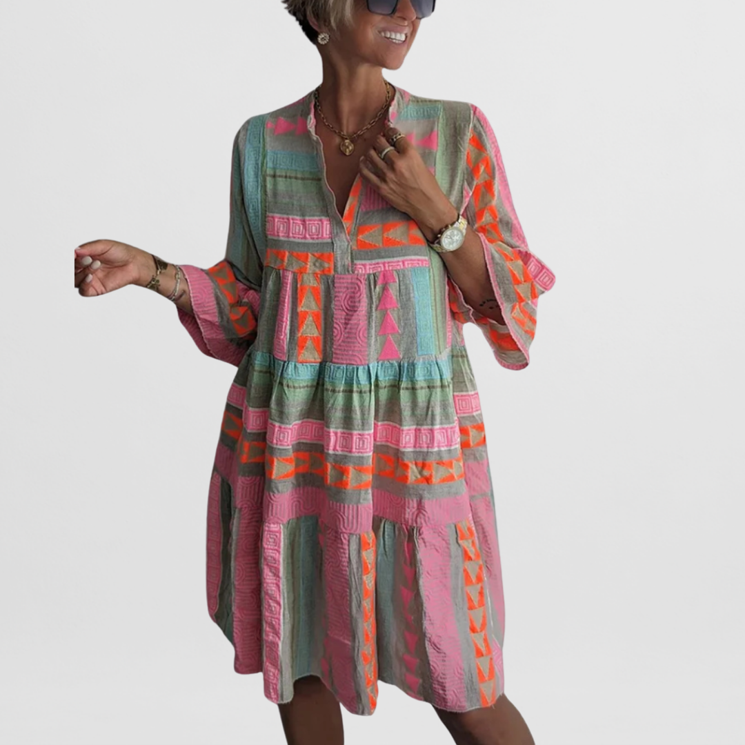 Boho-Sommerkleid Damen – Stufige Struktur mit farbigem geometrischem Muster