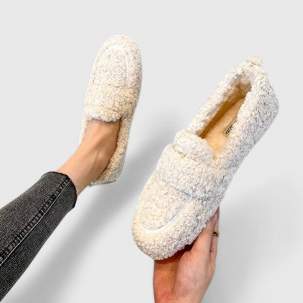 Solenne | Warme Slipper im eleganten Design