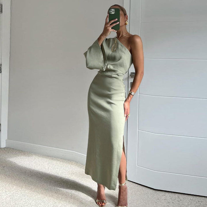 Carmina – Elegantes Satin-Kleid mit einer Schulter für Damen