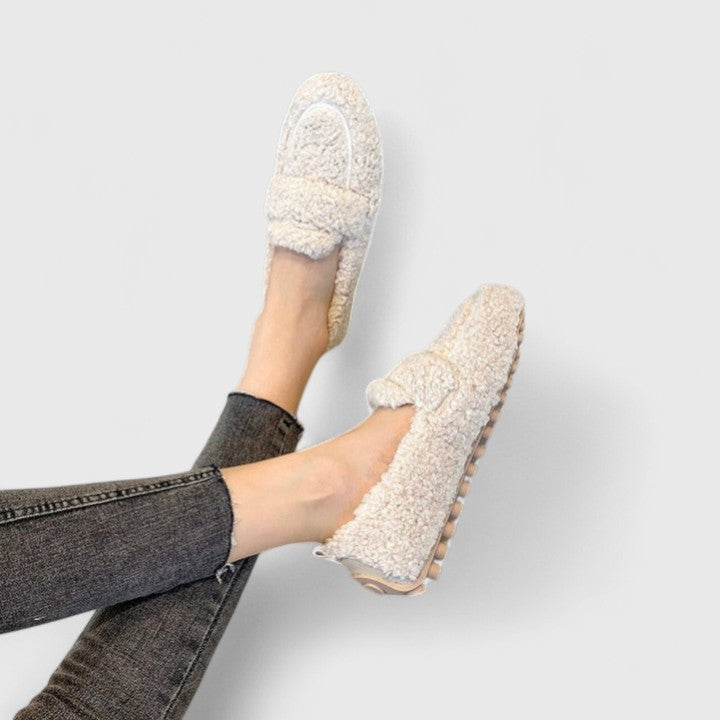 Solenne | Warme Slipper im eleganten Design