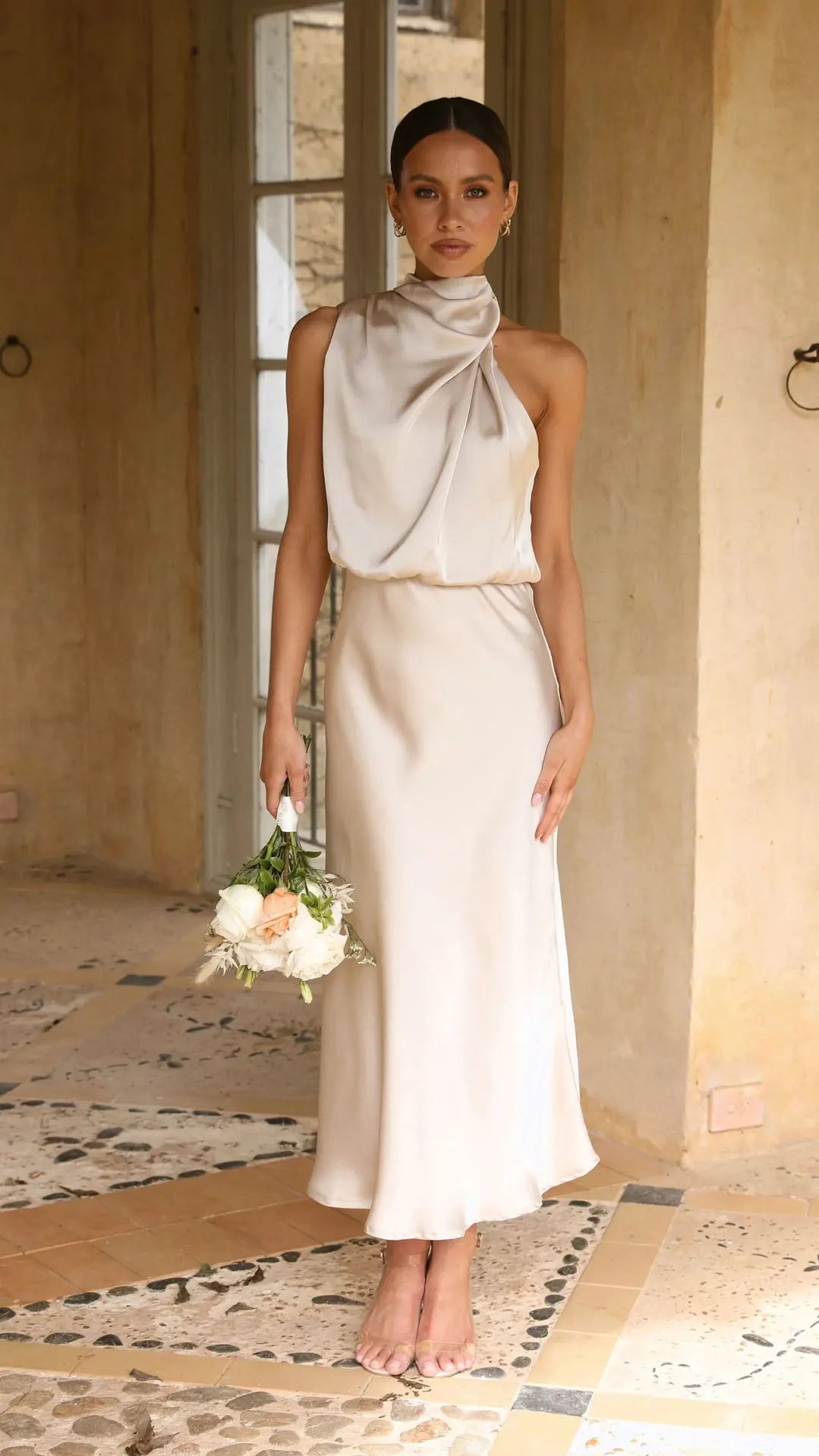 Adia - Unifarbenes One-Shoulder-Kleid
