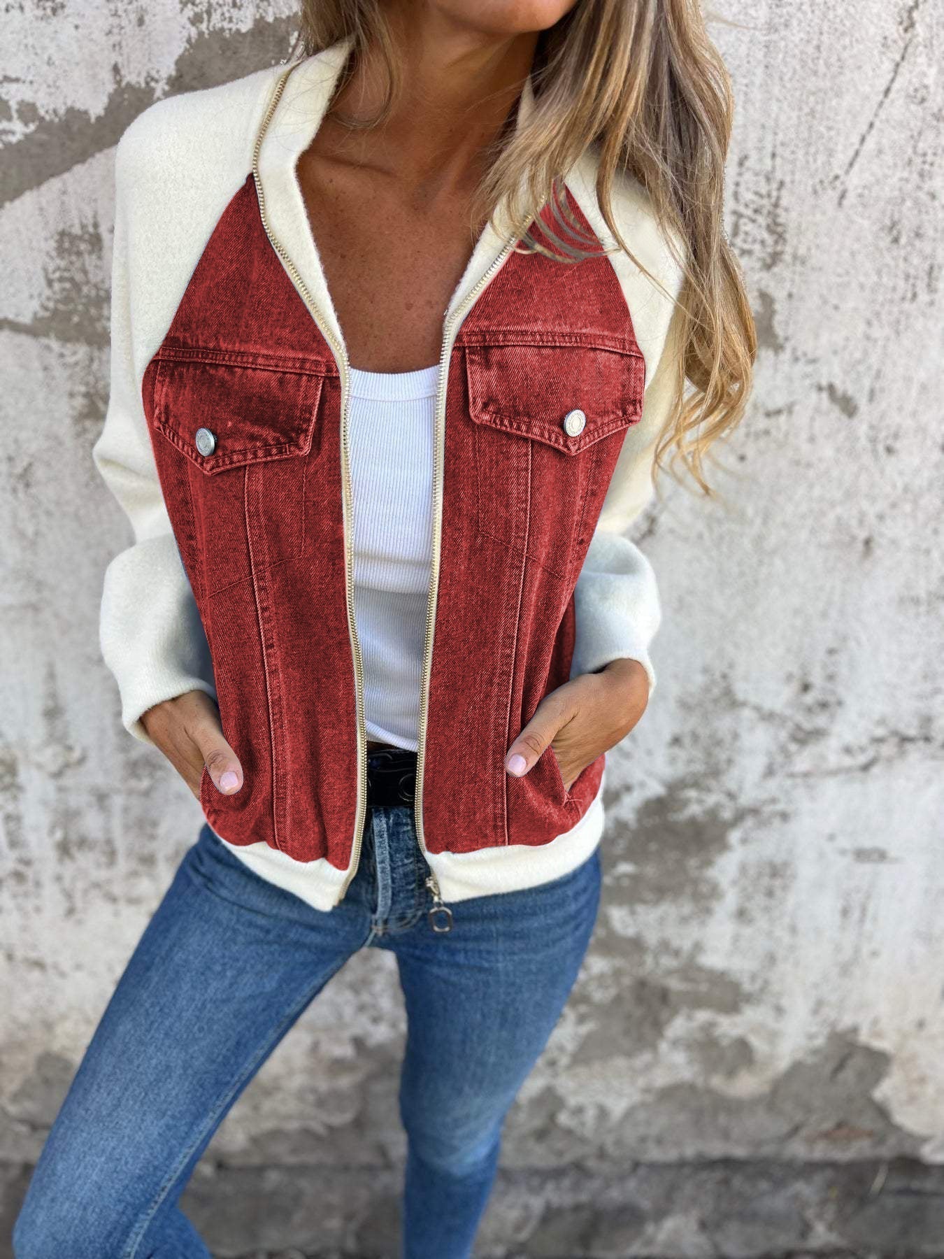 CasualTrend™ | Lässige Damenjacke mit V-Ausschnitt und Reißverschluss