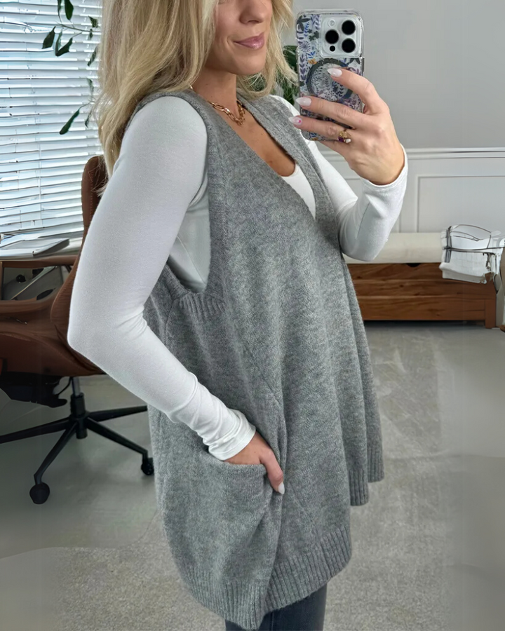 Amisa | Kuschelige Strickweste