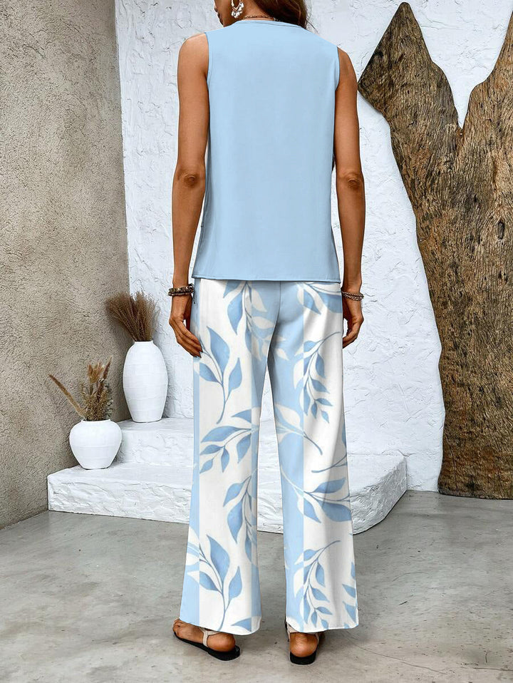 Zweiteiliges Sommer-Set Damen – Drapiertes Oberteil mit Hose im botanischen Print