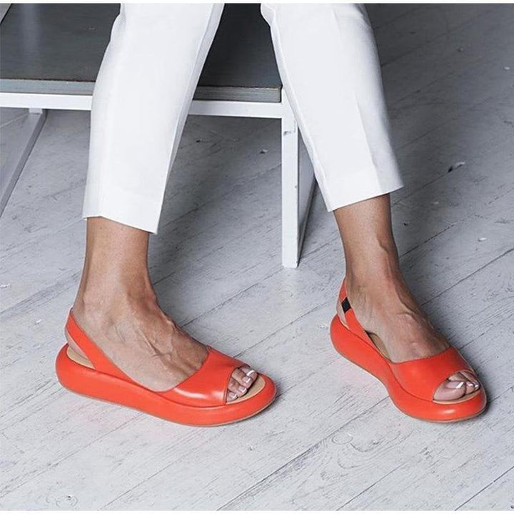 Elegante Damensandalen mit offenem Plateau