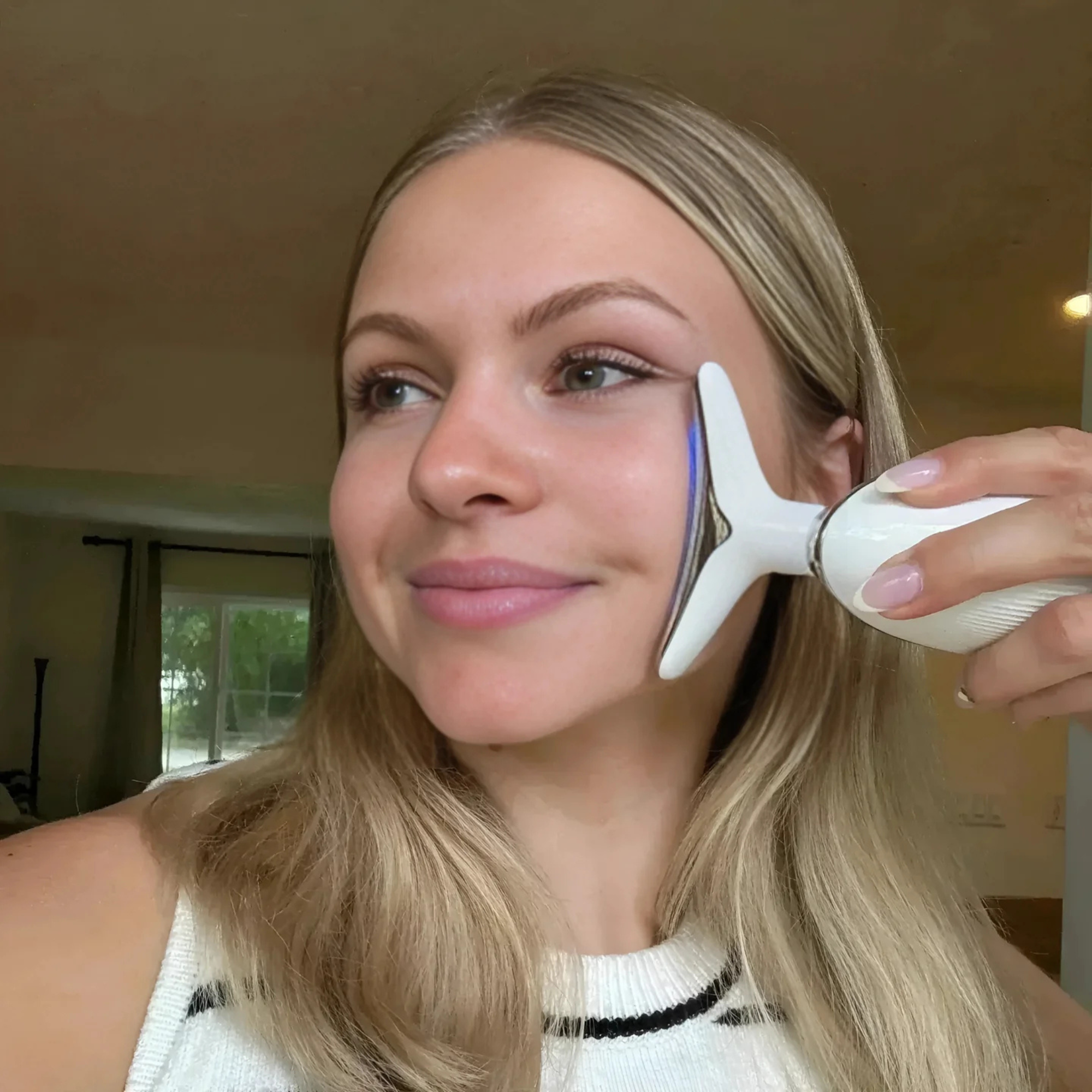 Meine Harmonia Pro| 7-in-1 LED-Gesichtsmodellierer