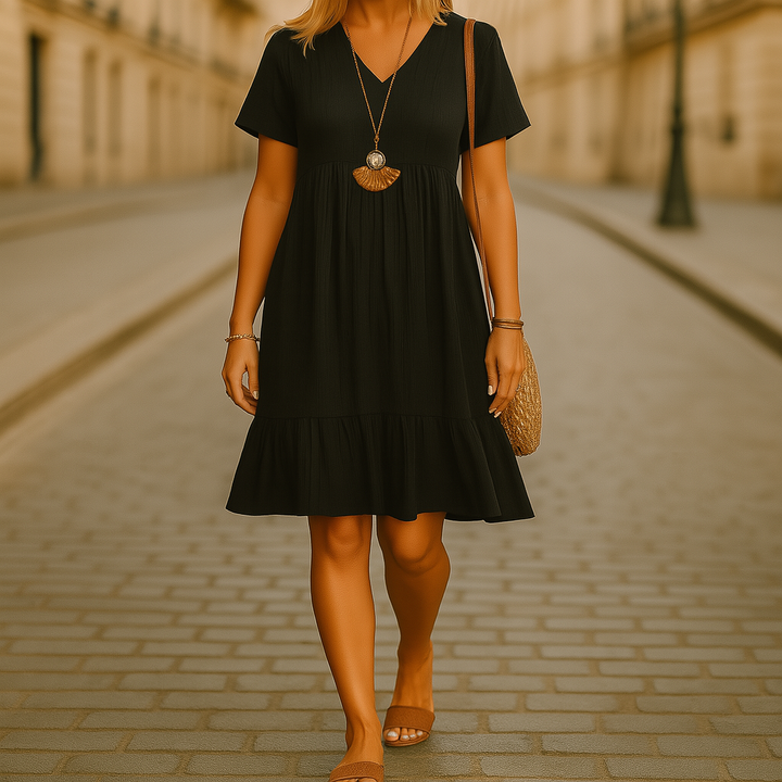 Kurzes modernes Kleid