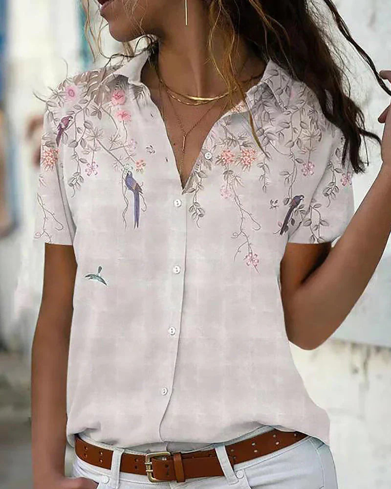 Damen Bluse mit kurzen Ärmeln Bedruckte Oberfläche mit klassischem Kragen