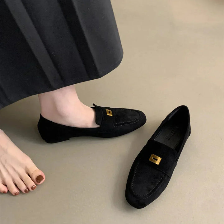 Lina - Britische Schuhe aus leichtem Wildleder