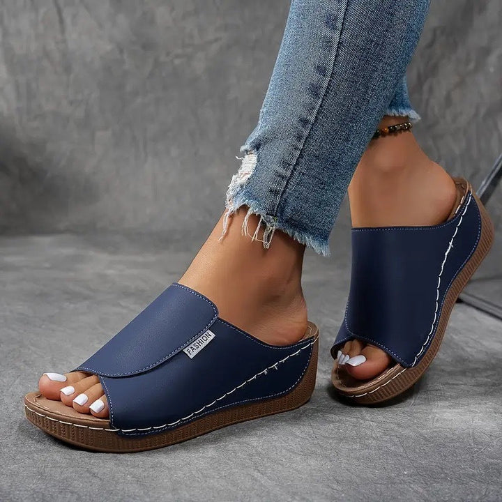 Fußgewölbesandalen | Lässiger Komfort | Verstellbare Riemen und stützendes Design