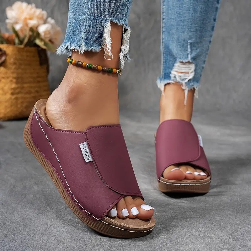 Fußgewölbesandalen | Lässiger Komfort | Verstellbare Riemen und stützendes Design