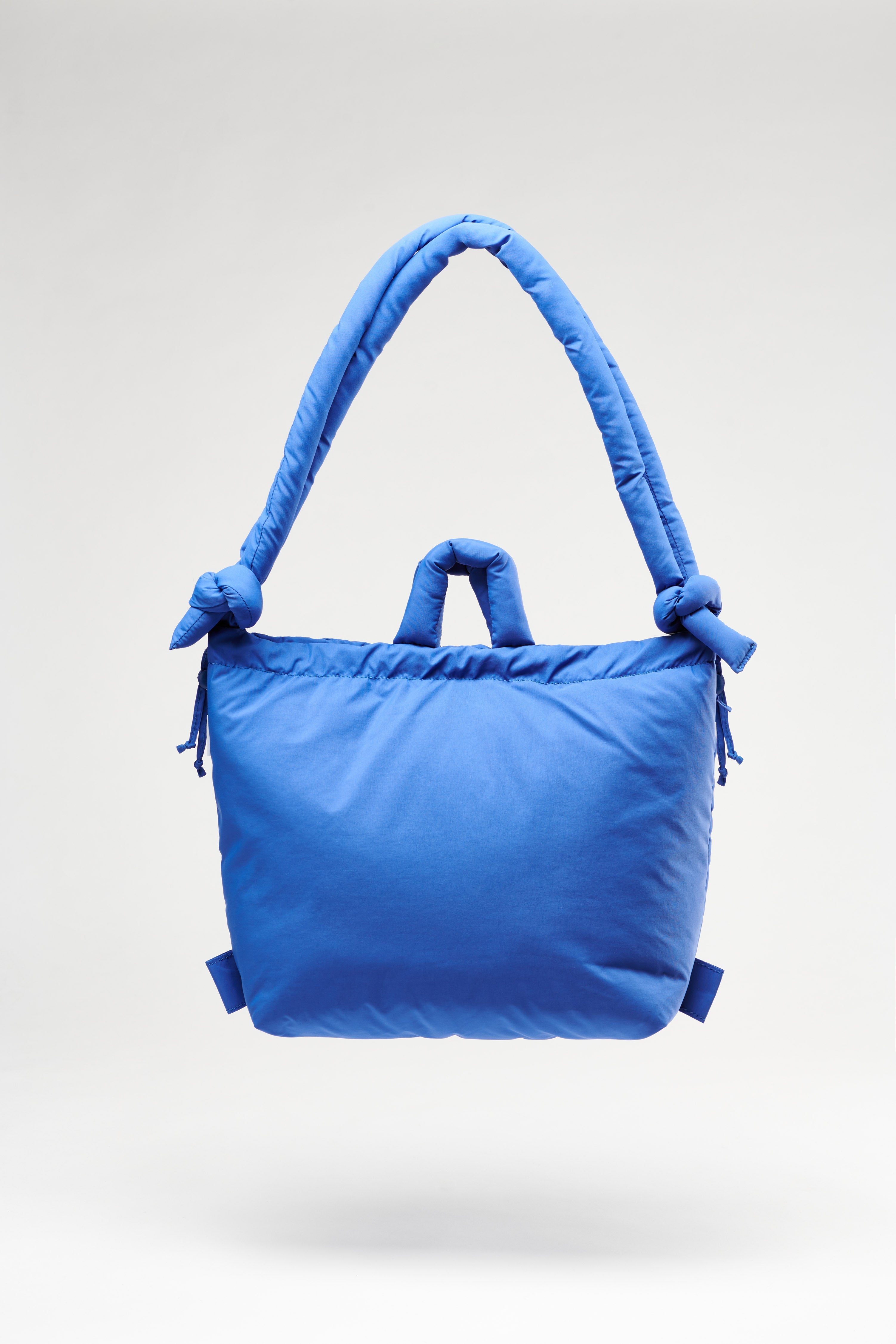 Ona Weichtasche