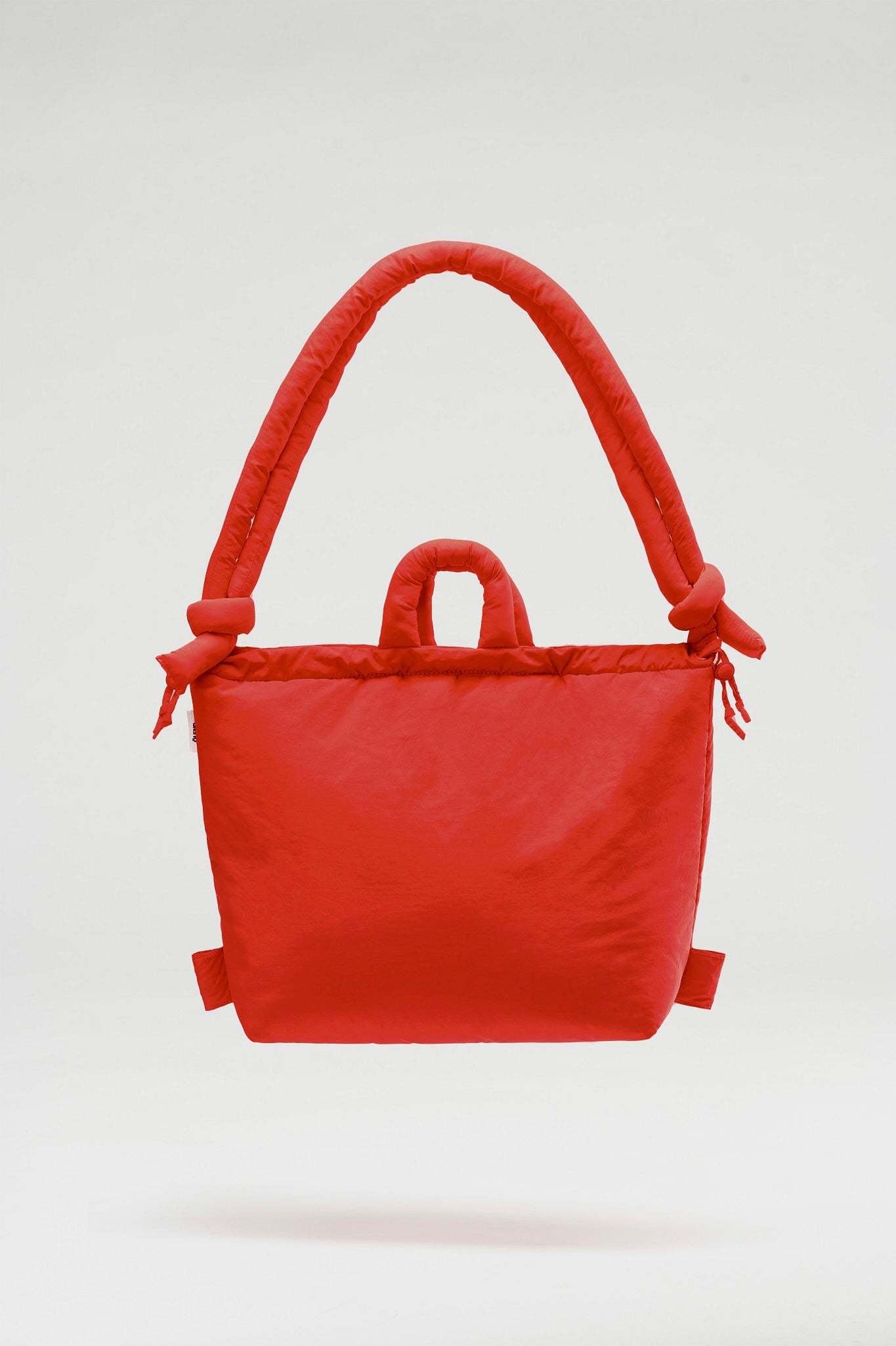 Ona Weichtasche