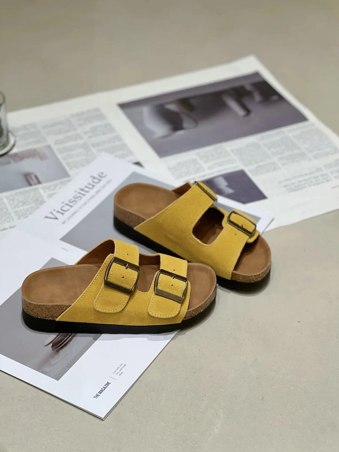 Slip-On-Sandalen Damen – Mittelsohle in Korkoptik mit zwei Schnallenriemen
