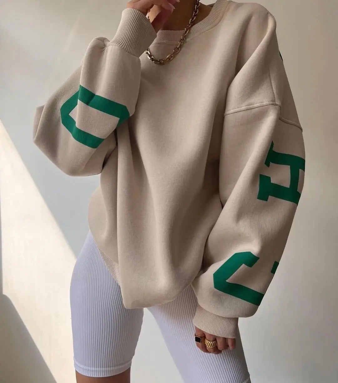 TrendSweater™ - Lässiger, dicker Damen-Sweatshirt für den Herbst 2024 mit modischem Logo-Druck.