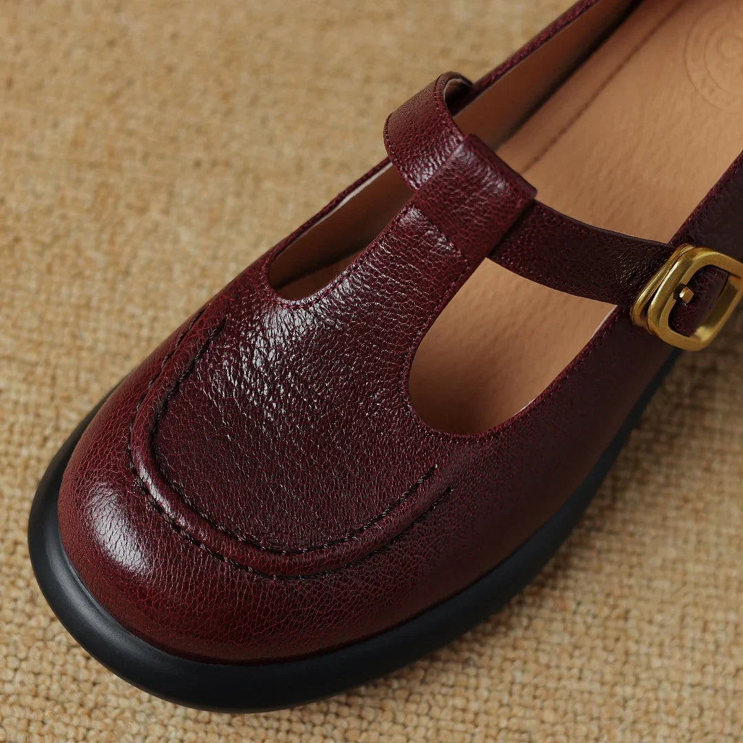 Cassandra | Klassische Oxford-Schuhe mit T-Riemen für Damen