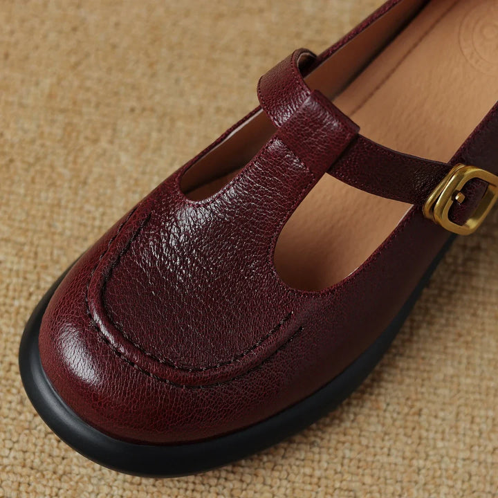 Cassandra | Klassische Oxford-Schuhe mit T-Riemen für Damen