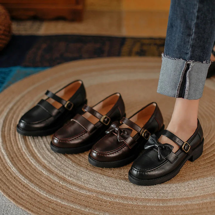 Melanie | Leichte Lederschuhe im klassischen Stil