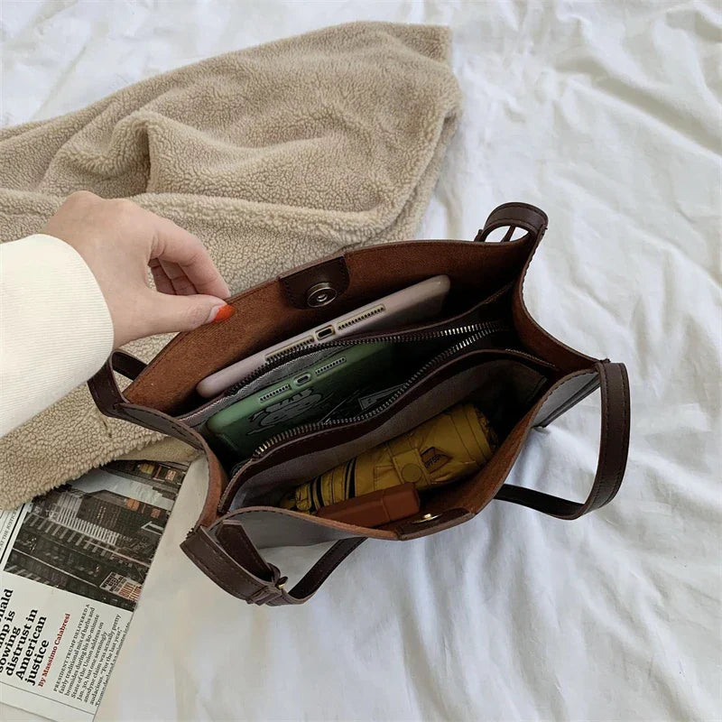 LuxTote™️ - Minimalistische Vegane Leder-Tasche