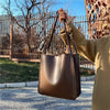 LuxTote™️ - Minimalistische Vegane Leder-Tasche