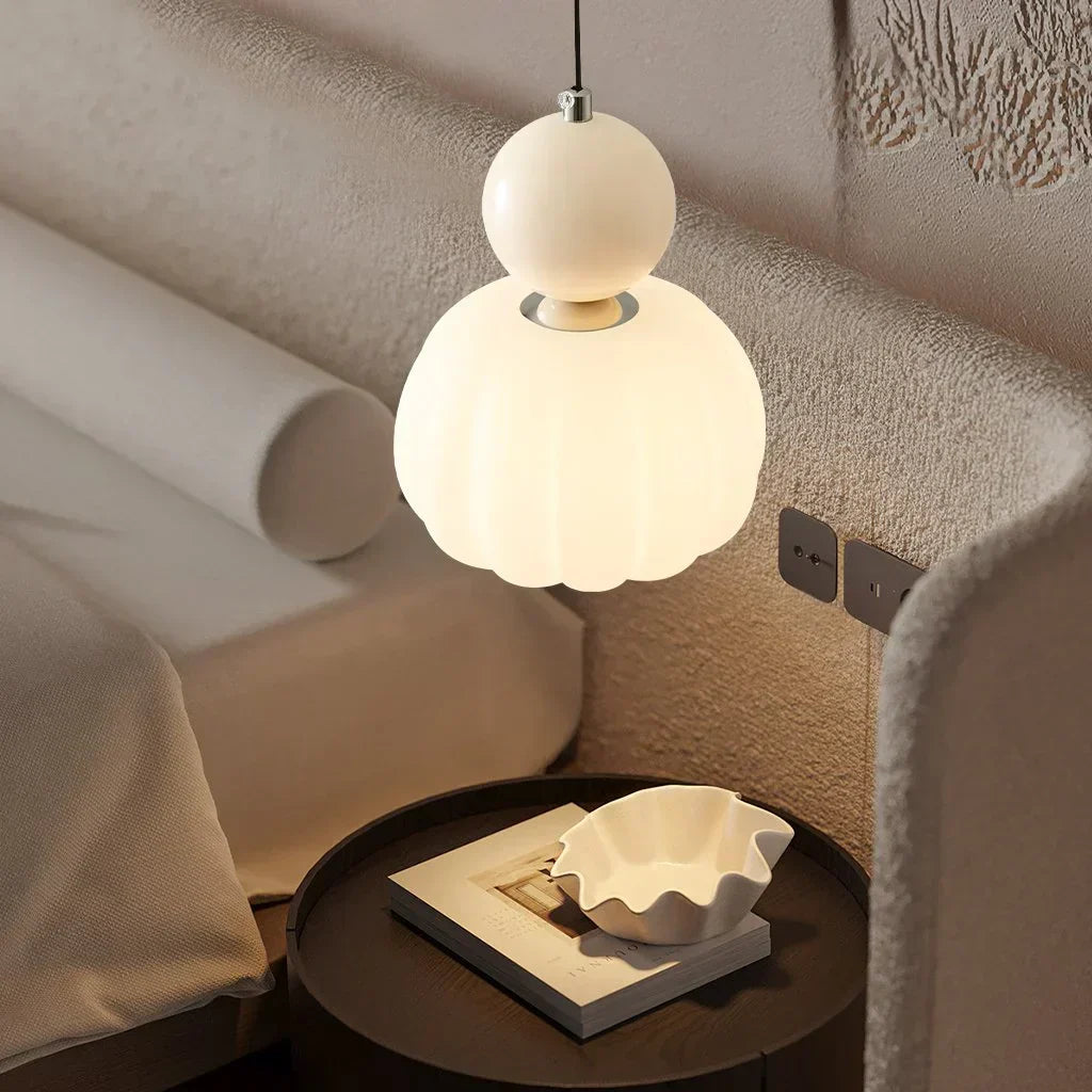Myna Pendelleuchte – Elegante Beleuchtung für moderne Interieurs