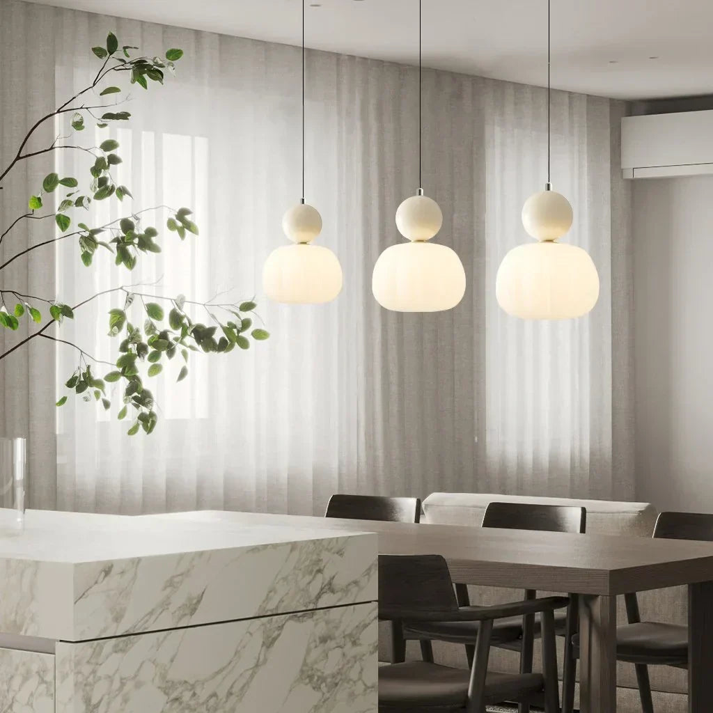 Myna Pendelleuchte – Elegante Beleuchtung für moderne Interieurs