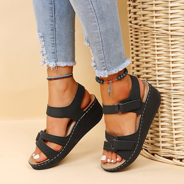 Sandra – Bequeme orthopädische Sandalen