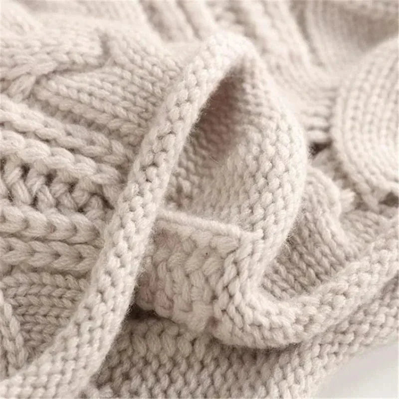 Kensia – Pullover mit Zopfmuster