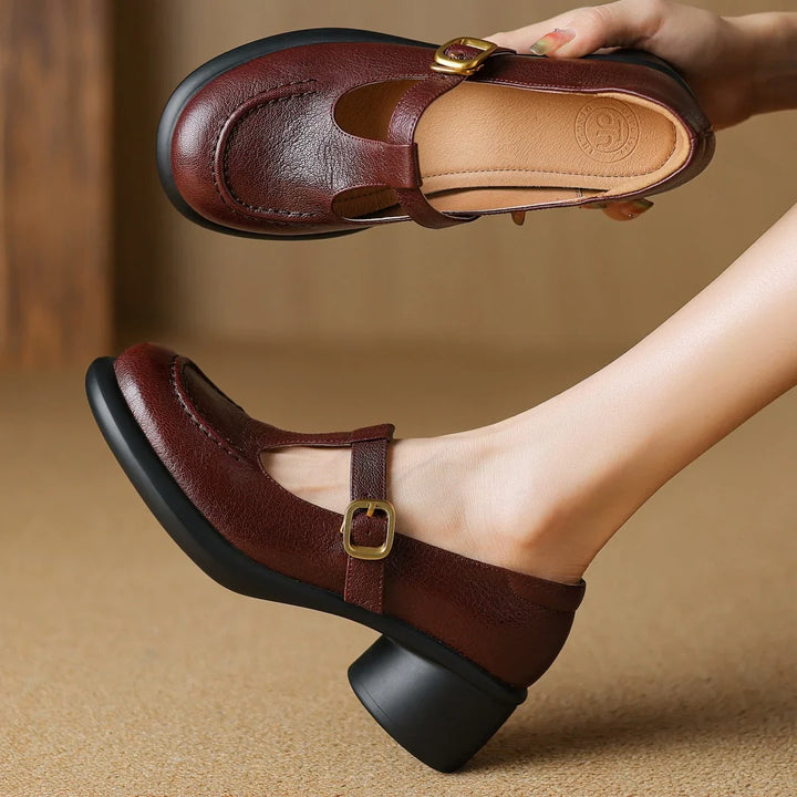 Cassandra | Klassische Oxford-Schuhe mit T-Riemen für Damen