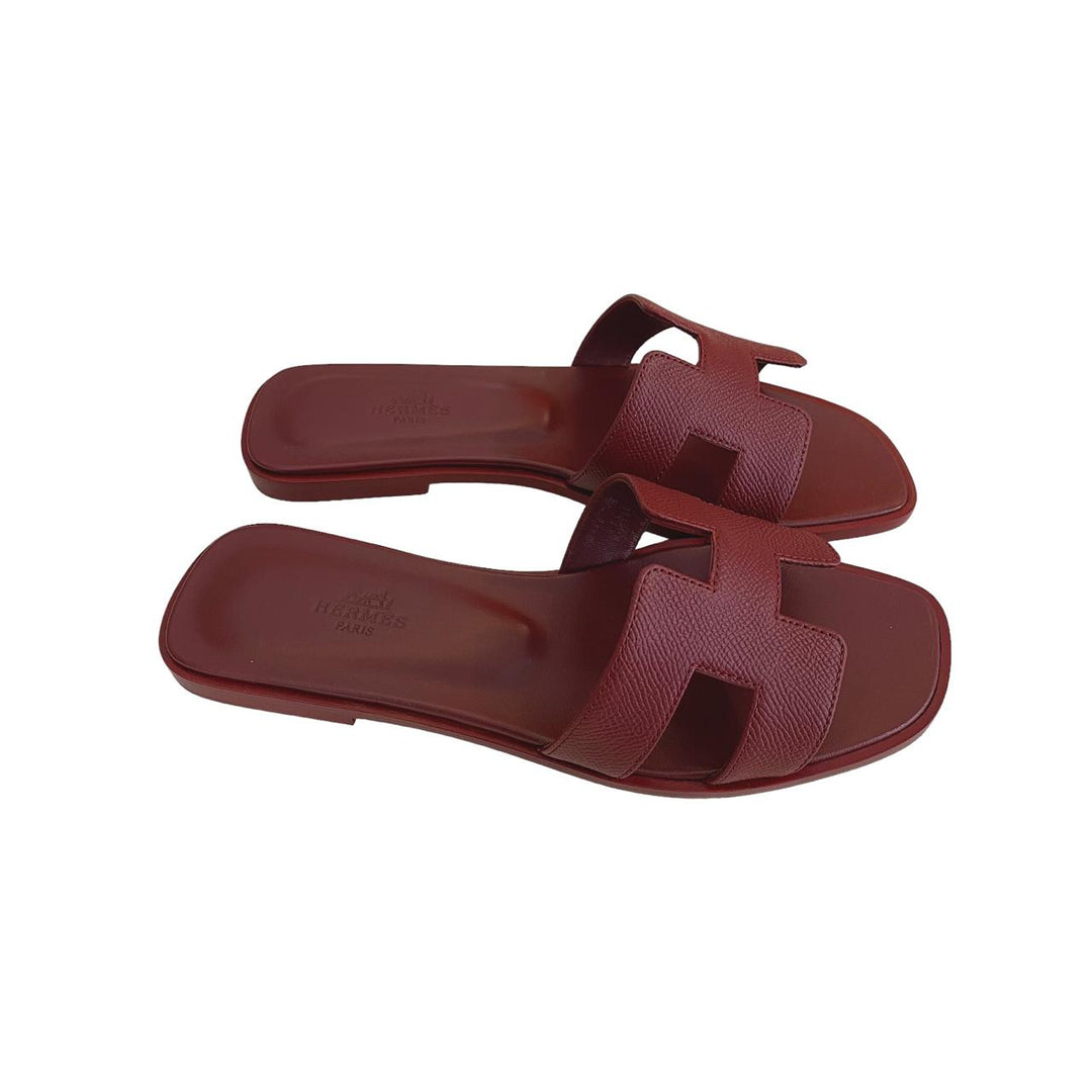 Flache Sandalen für Damen | Lässiger Sommerlook | Bequem und stylisch