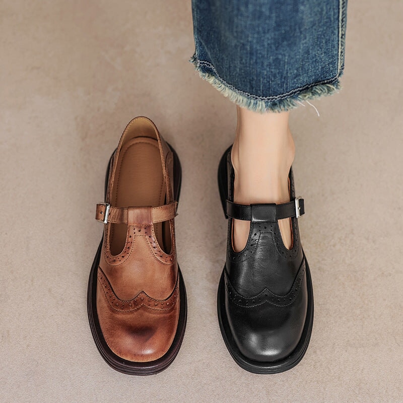 T-Riemen-Schuhe Damen – Strukturierte Optik mit perforierten Details