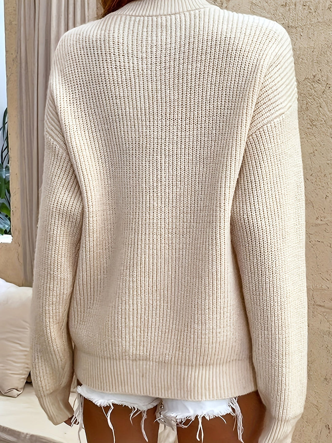 Johanne | Kuscheliger Pullover mit Knopfdetails