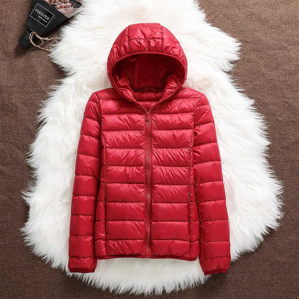 Nord – Neue Jacke mit weißen Entenfedern