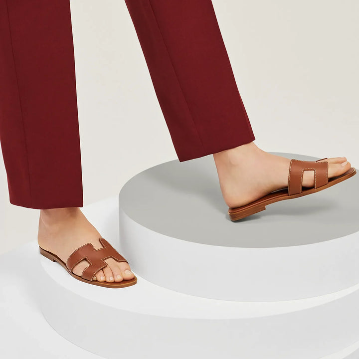 Flache Sandalen für Damen | Lässiger Sommerlook | Bequem und stylisch