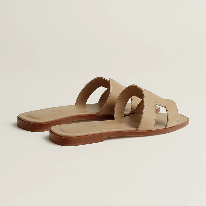 Flache Sandalen für Damen | Lässiger Sommerlook | Bequem und stylisch