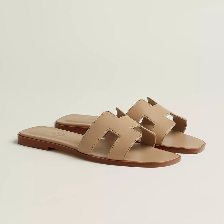 Flache Sandalen für Damen | Lässiger Sommerlook | Bequem und stylisch