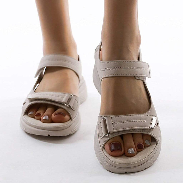 Fashion Outlet | BellaVita Sandalen – Elegant & Bequem